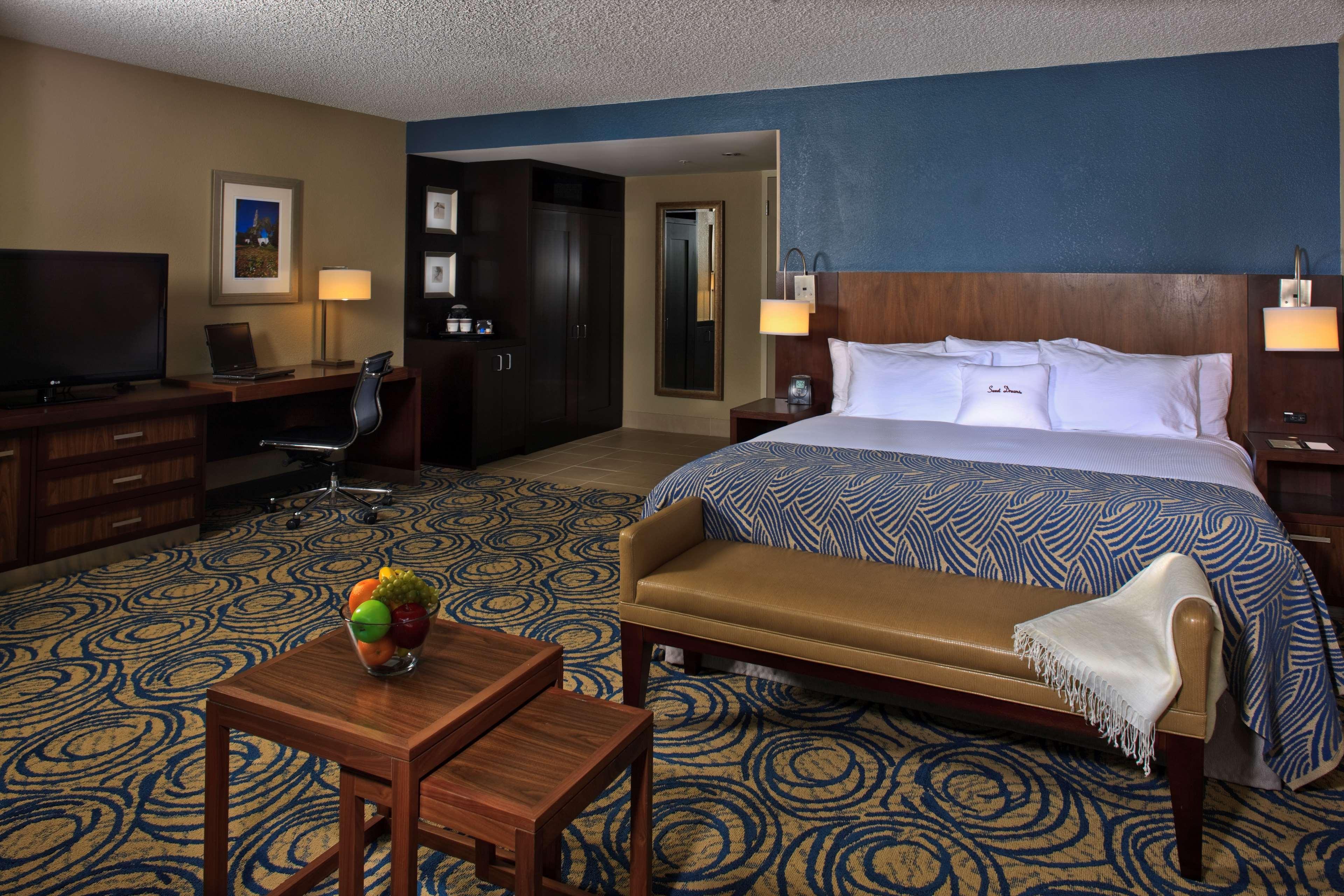 Doubletree By Hilton San Diego Del Mar Eksteriør billede