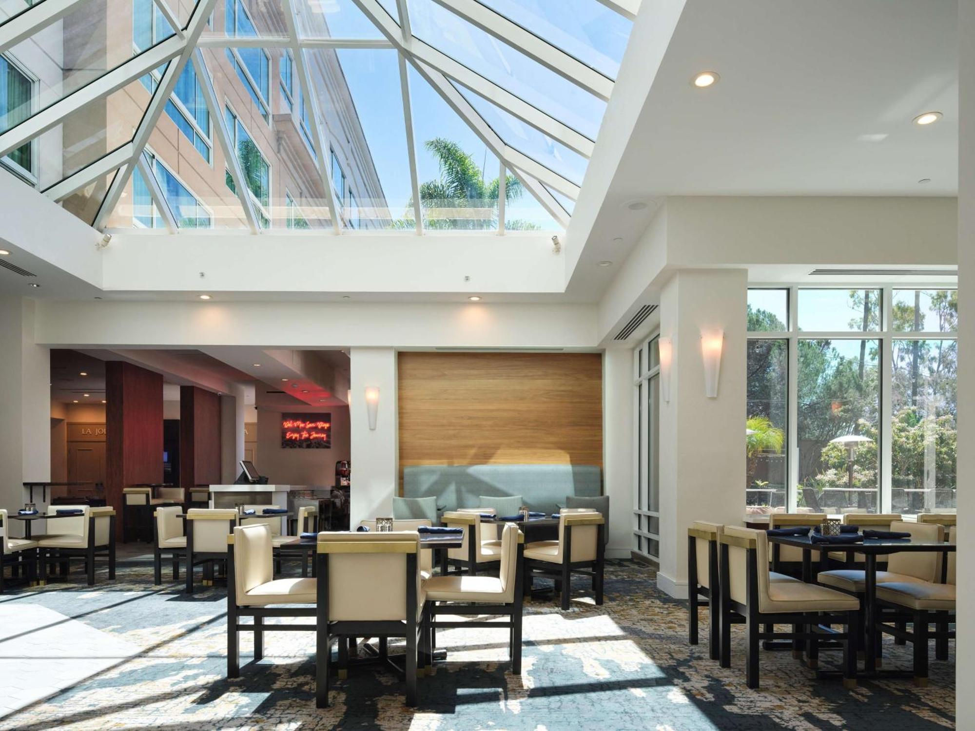 Doubletree By Hilton San Diego Del Mar Eksteriør billede