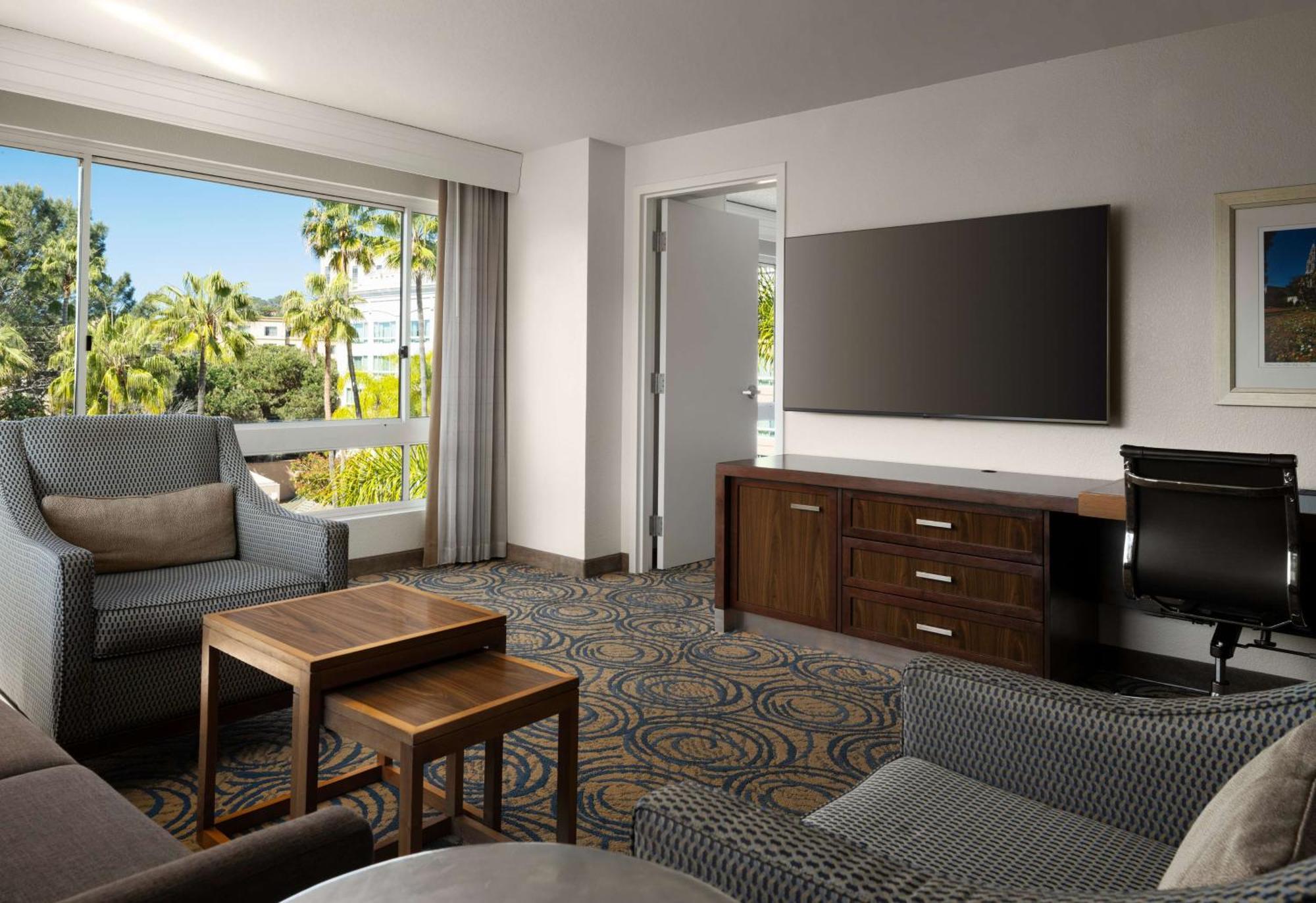 Doubletree By Hilton San Diego Del Mar Eksteriør billede